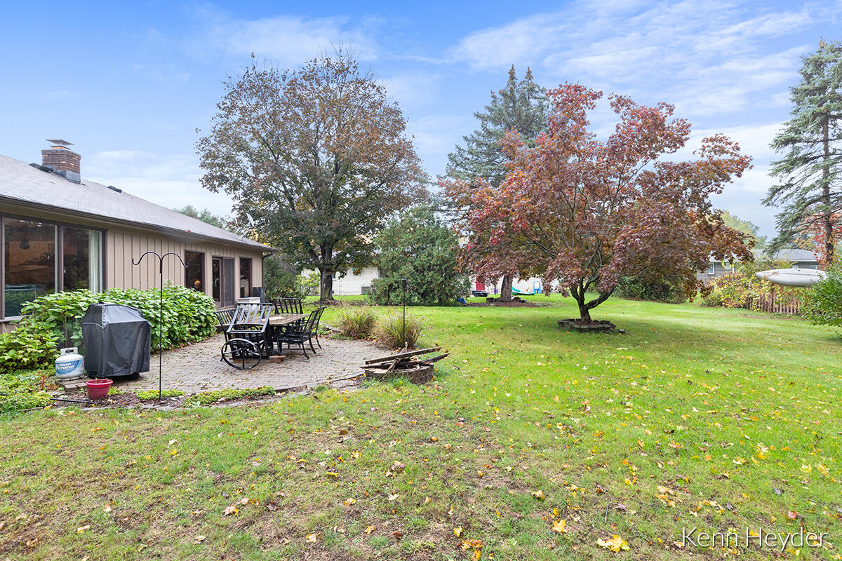 1466 Ridgewood Drive Jenison, MI 49428 - Photo 29 of 33 1466 Ridgewood Dr, Jenison, MI