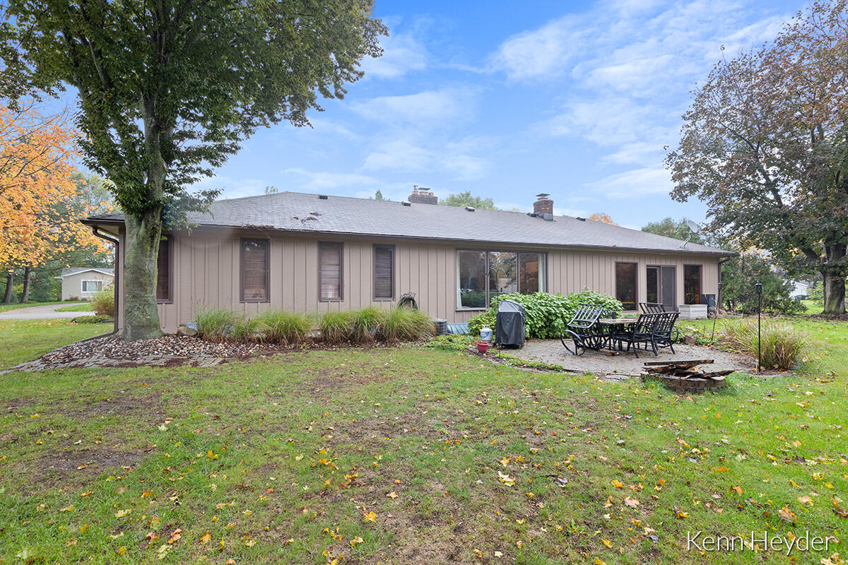 1466 Ridgewood Drive Jenison, MI 49428 - Photo 30 of 33 1466 Ridgewood Dr, Jenison, MI