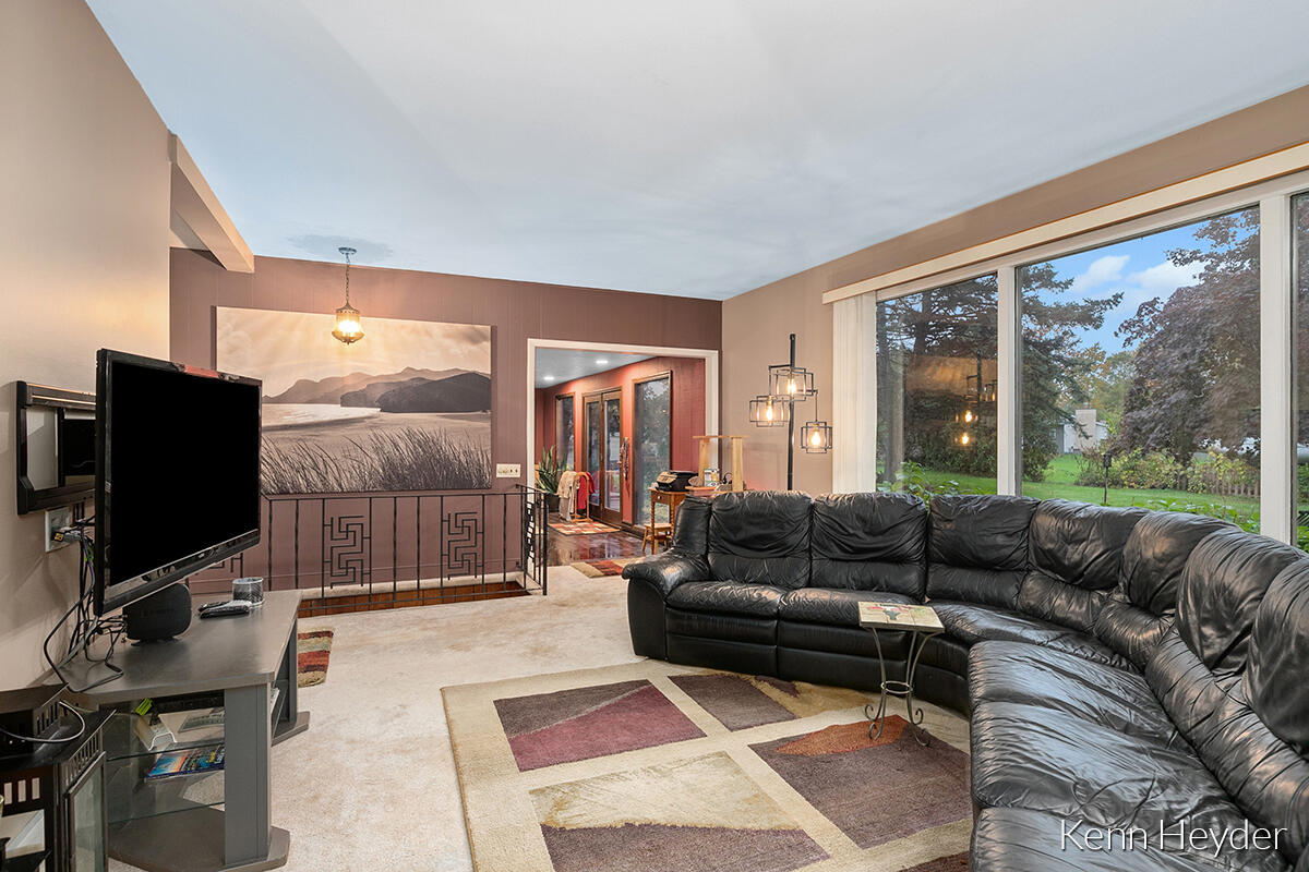 1466 Ridgewood Drive Jenison, MI 49428 - Photo 9 of 33 1466 Ridgewood Dr, Jenison, MI