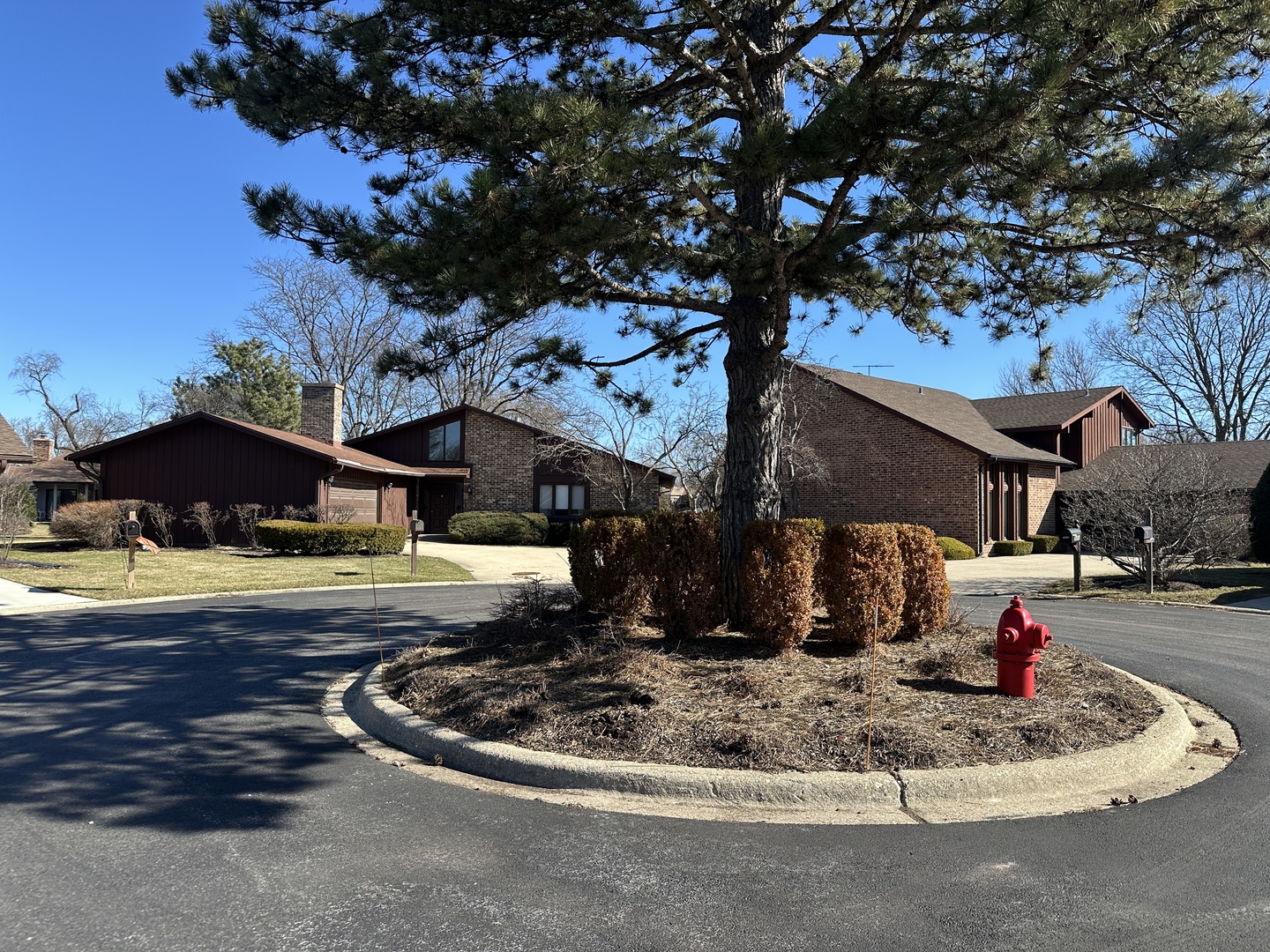 3008 Rennes Court Northbrook, IL 60062 - Photo 32 of 32 a front view of a house with a yard and garage