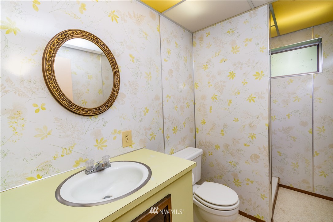 1527 Polnell Road Oak Harbor, WA 98277 - Photo 21 of 25 Gallery Image 21