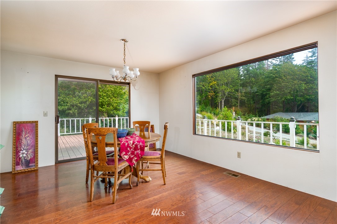 1527 Polnell Road Oak Harbor, WA 98277 - Photo 8 of 25 Gallery Image 8