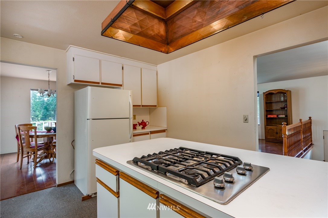 1527 Polnell Road Oak Harbor, WA 98277 - Photo 10 of 25 Gallery Image 10