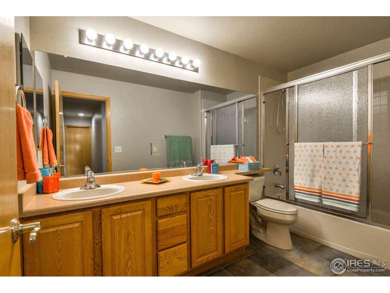 6909 Ranger Drive Fort Collins, CO 80526 - Photo 19 of 38 Main Bath