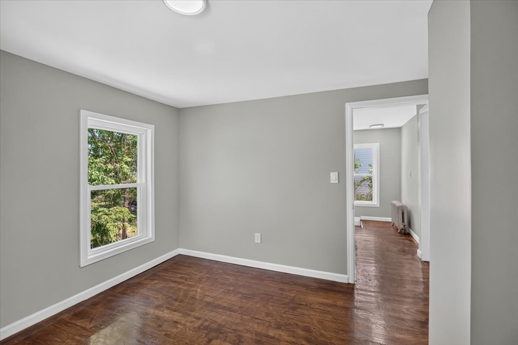 58 Greene Street Springfield, MA 01109 - Photo 29 of 41