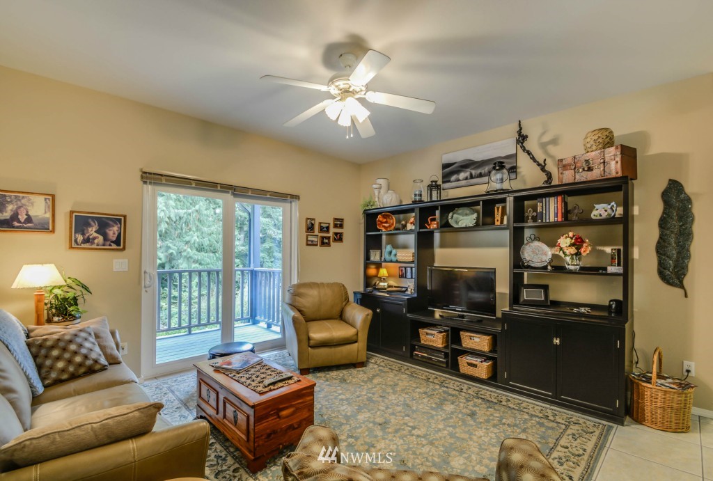22907 Prairie Road Sedro-Woolley, WA 98284 - Photo 2 of 24 Gallery Image 2
