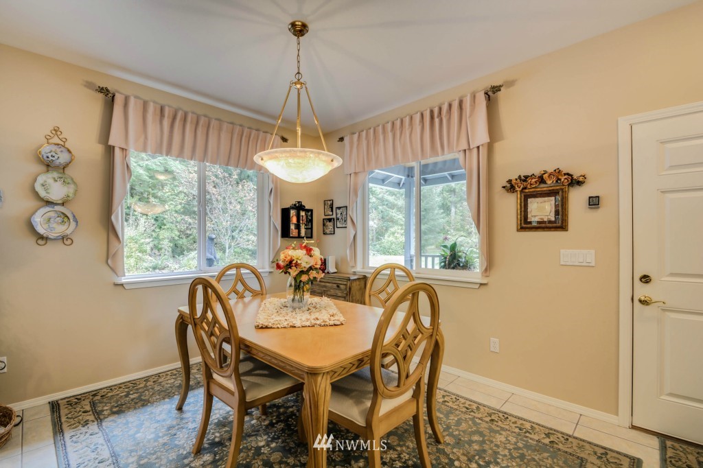 22907 Prairie Road Sedro-Woolley, WA 98284 - Photo 6 of 24 Gallery Image 6
