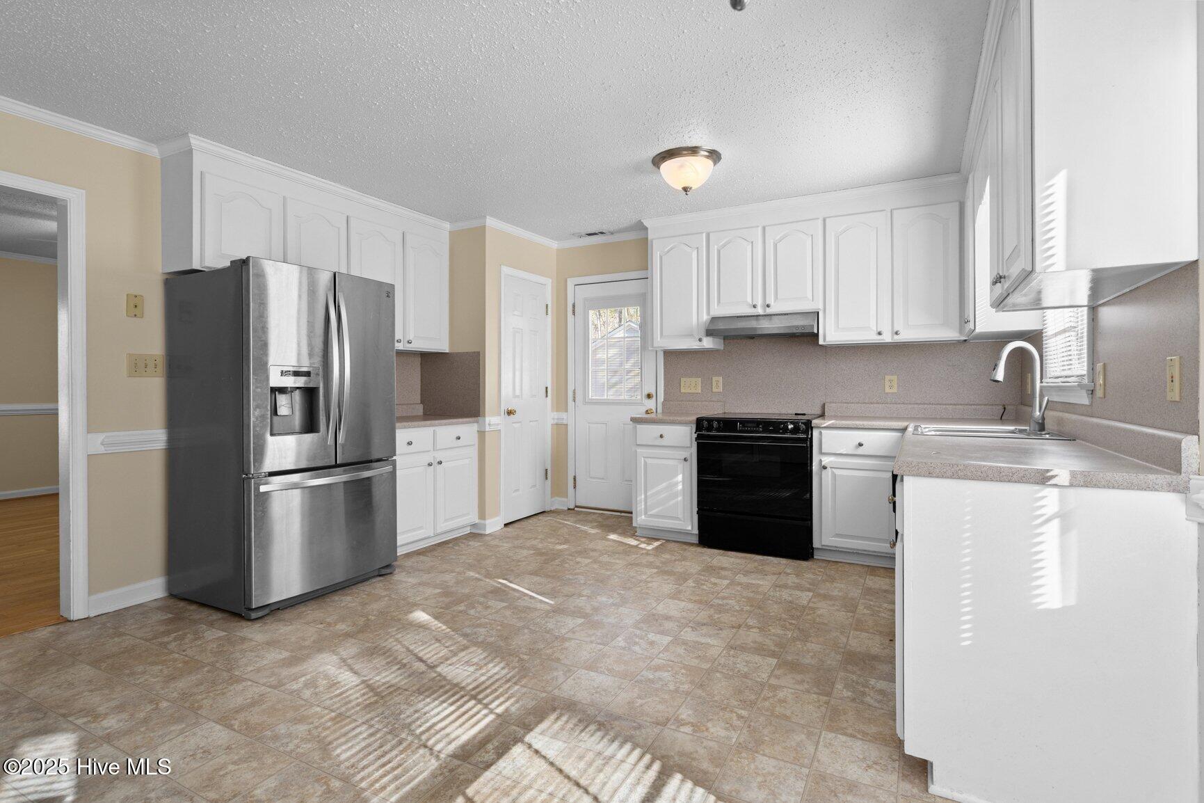 155 Deer Walk Road Tarboro, NC 27886 - Photo 12 of 31 Kitchen