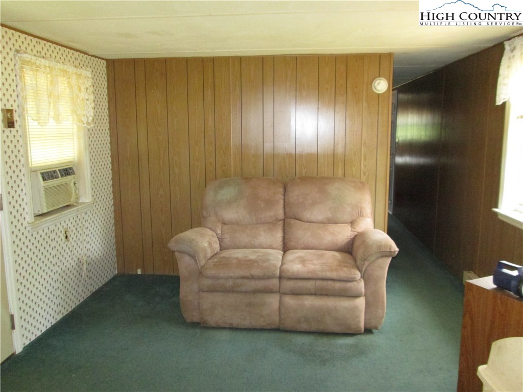 198 Folger Road Sparta, NC 28675 - Photo 5 of 16 Gallery Image 5