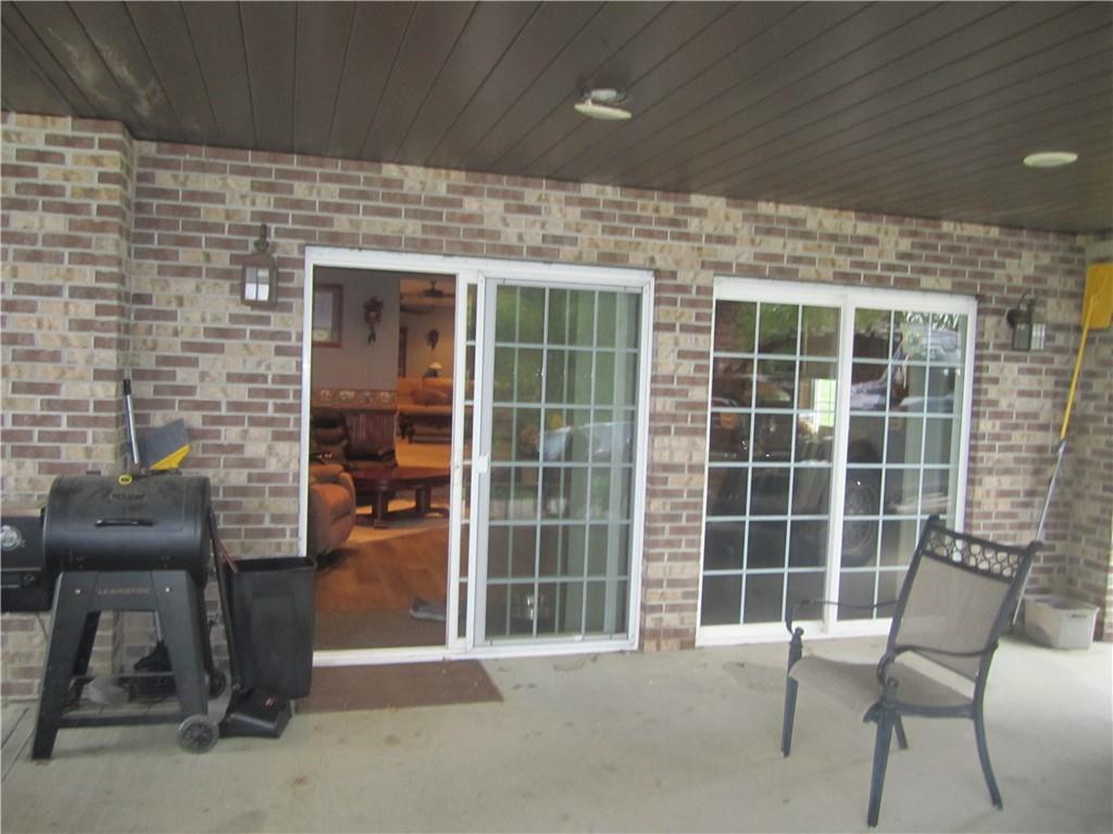 586 White Barn Road Waynesburg, PA 15370 - Photo 4 of 19 Gallery Image 4