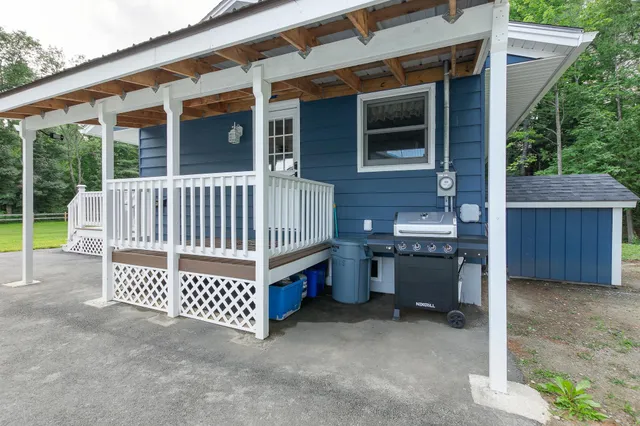 $325,000 | 9 Wood Street, Berlin, NH 03570