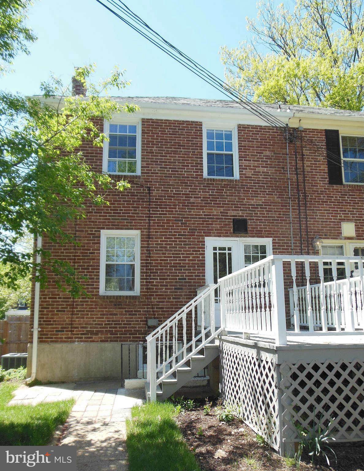 6425 Pinehurst Road Baltimore, MD 21212 - Photo 14 of 18 Exterior (Rear)