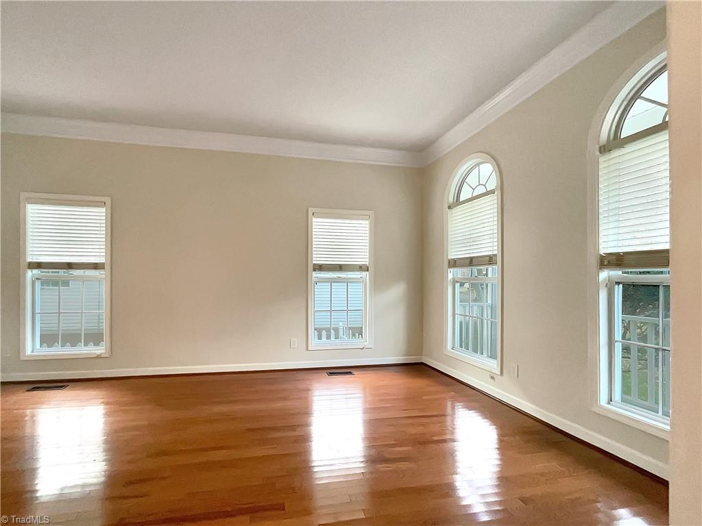 6201 High View Road Greensboro, NC 27410 - Photo 3 of 24 Gallery Image 3
