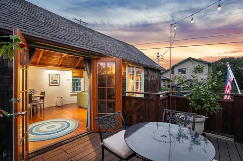 $995,000 | 313 14th Street, Pacific Grove, CA 93950