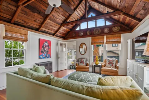 $995,000 | 313 14th Street, Pacific Grove, CA 93950