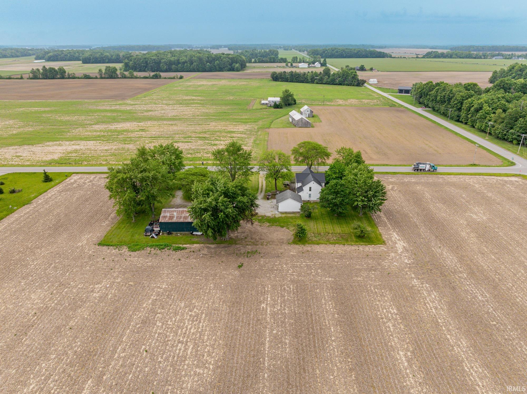 10913 Monroeville Road Fort Wayne, IN 46816 - Photo 3 of 36