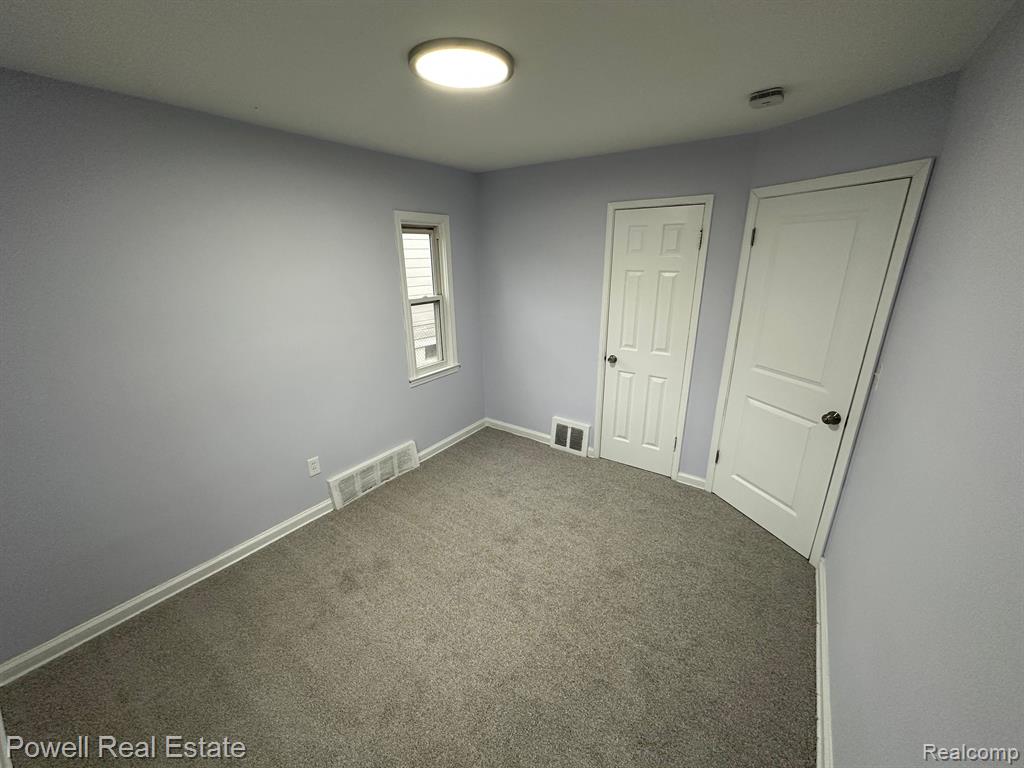 1105 Dover Road Pontiac, MI 48341 - Photo 14 of 24