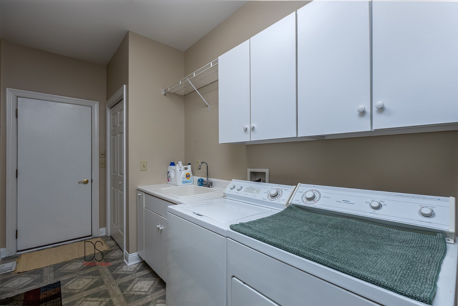 1774 North 3604th Road Ottawa, IL 61350 - Photo 18 of 51