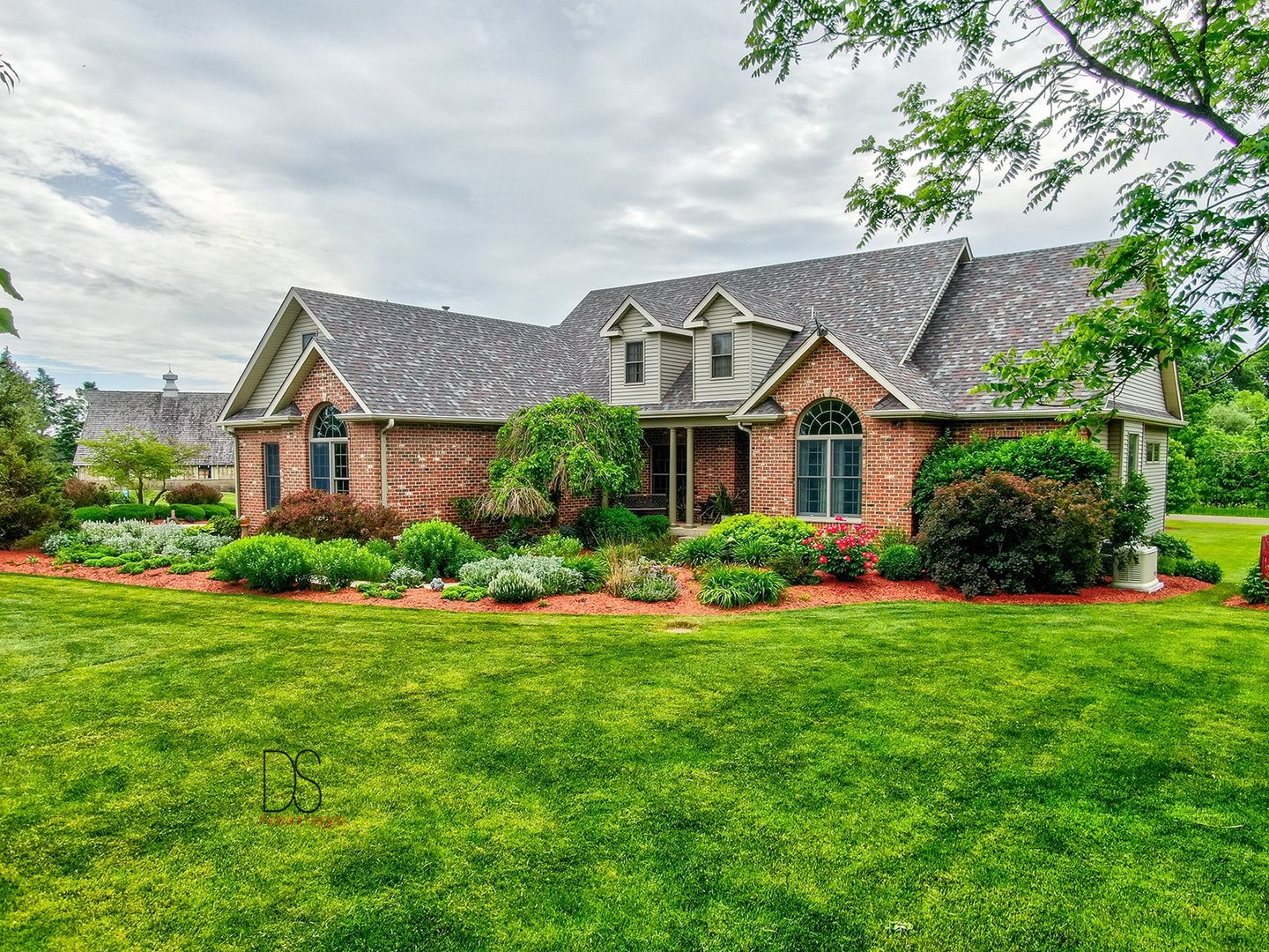1774 North 3604th Road Ottawa, IL 61350 - Photo 4 of 51
