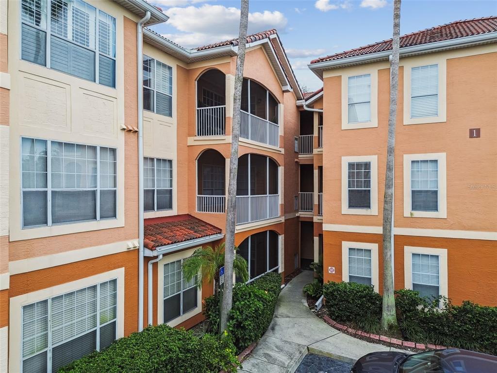 5000 Culbreath Key Way, Unit 1215 Tampa, FL 33611 - Photo 2 of 57 a front view of a multi story building