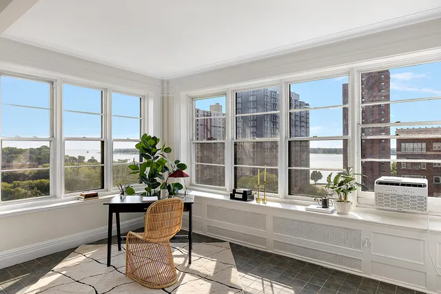 $350,000 | 8120 East Jefferson Avenue, Unit 7C, Detroit, MI 48214