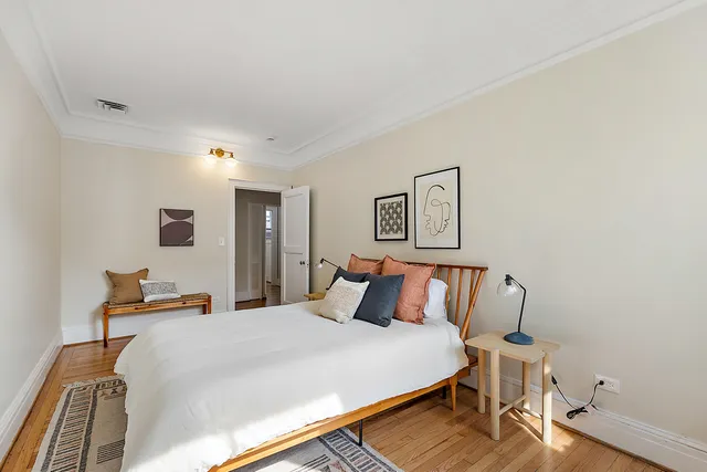 $350,000 | 8120 East Jefferson Avenue, Unit 7C, Detroit, MI 48214