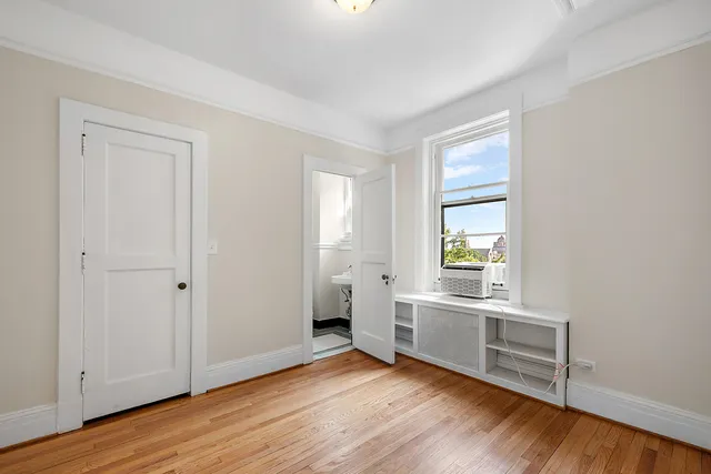 $350,000 | 8120 East Jefferson Avenue, Unit 7C, Detroit, MI 48214