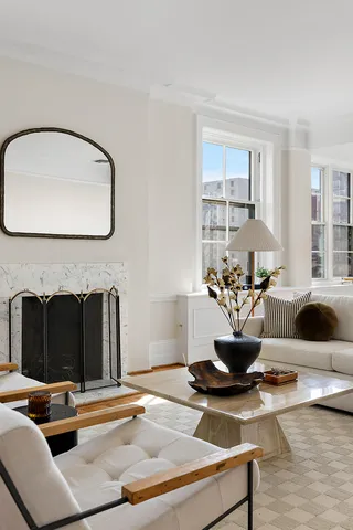 $350,000 | 8120 East Jefferson Avenue, Unit 7C, Detroit, MI 48214