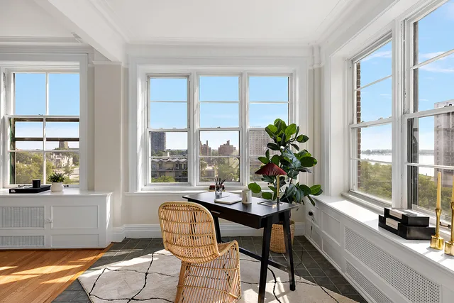 $350,000 | 8120 East Jefferson Avenue, Unit 7C, Detroit, MI 48214