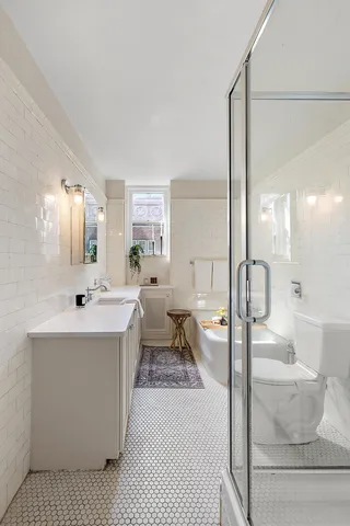 $350,000 | 8120 East Jefferson Avenue, Unit 7C, Detroit, MI 48214