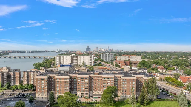 $350,000 | 8120 East Jefferson Avenue, Unit 7C, Detroit, MI 48214