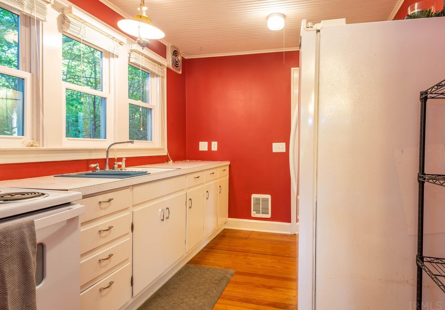 3608 River Bluff Road Bedford, IN 47421 - Photo 11 of 32 Gallery Image 11