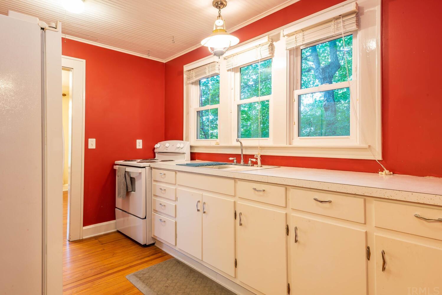 3608 River Bluff Road Bedford, IN 47421 - Photo 10 of 32 Gallery Image 10