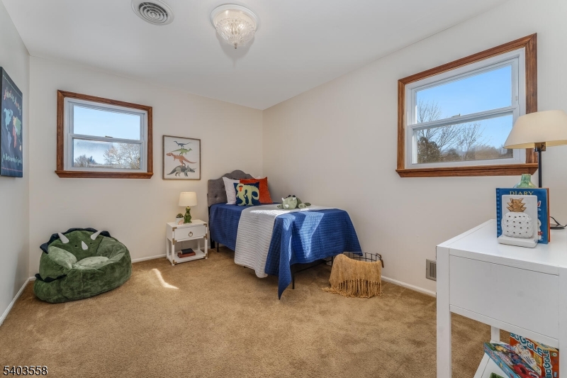 3 Harwich Road Phillipsburg, NJ 08865 - Photo 12 of 37