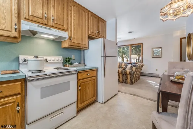 $725,000 | 3 Harwich Road, Phillipsburg, NJ 08865