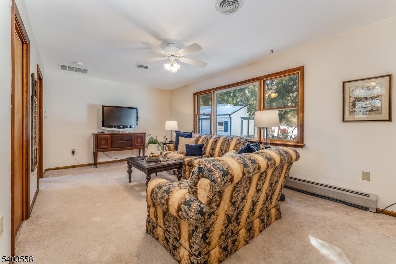 3 Harwich Road Phillipsburg, NJ 08865 - Photo 14 of 37