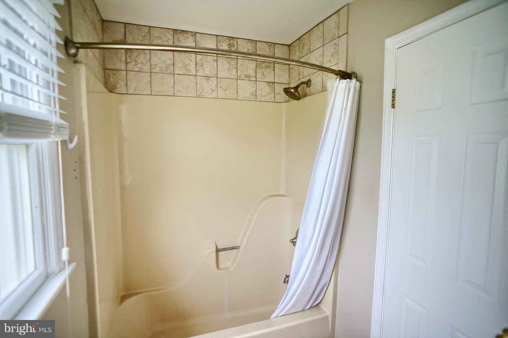 73 Flint Ridge Drive Reading, PA 19607 - Photo 26 of 43 Master~bath
