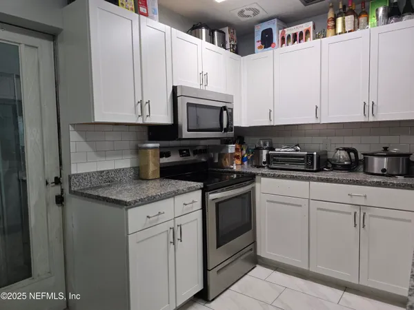 $178,000 | 5952 Blackthorn Road, Jacksonville, FL 32244