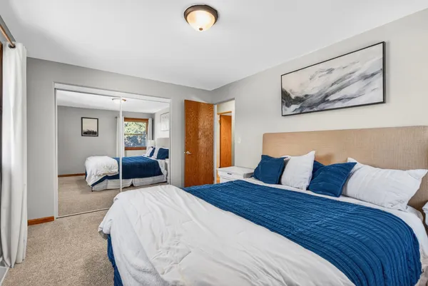 $359,900 | 1017 North Bay Ridge Road, Appleton, WI 54915