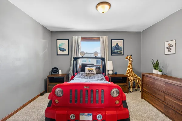 $359,900 | 1017 North Bay Ridge Road, Appleton, WI 54915