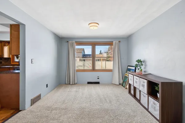 $359,900 | 1017 North Bay Ridge Road, Appleton, WI 54915