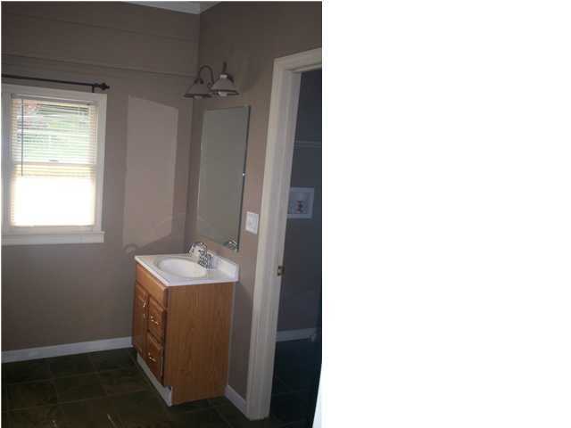 4114 Lazard Street East Ridge, TN 37412 - Photo 3 of 6 Additional Photo