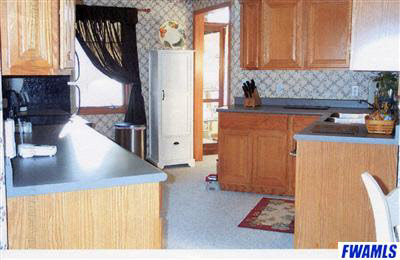 2002 Falconview Place Fort Wayne, IN 46818 - Photo 4 of 6 Gallery Image 4