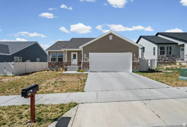 $429,900 | 562 West 900 South, Tooele, UT 84074