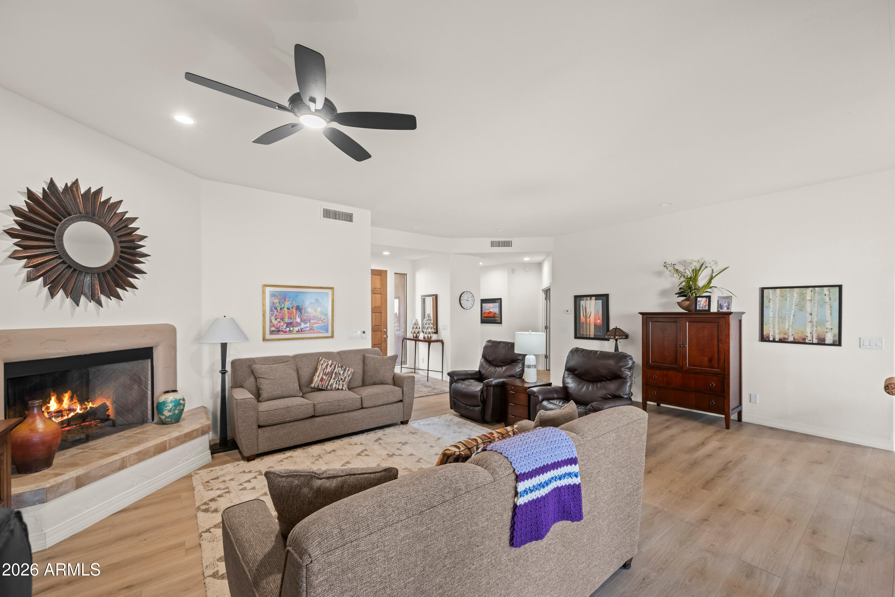 27504 North Montana Drive Rio Verde, AZ 85263 - Photo 8 of 32 a living room with furniture