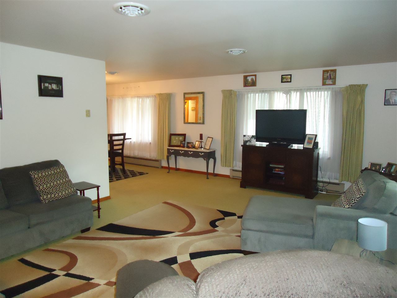 232 East Springfield Street Virginia, IL 62691 - Photo 4 of 32
