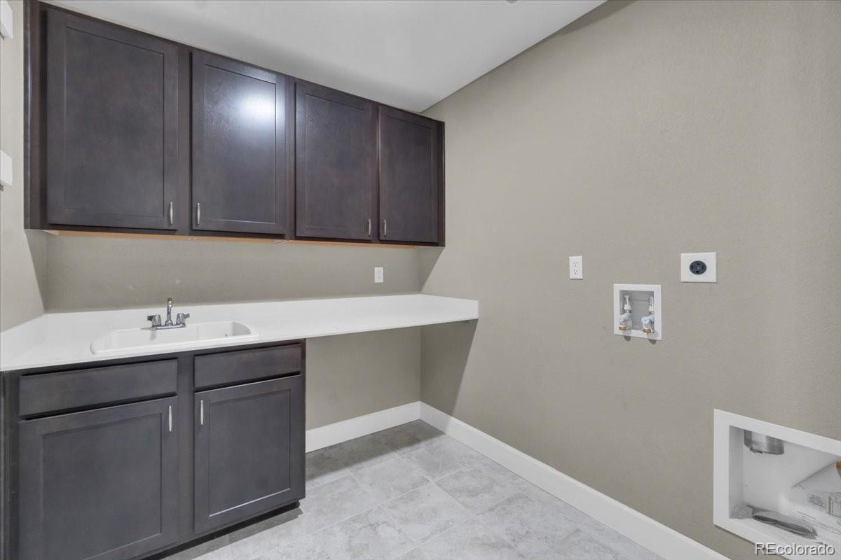 1721 Wingfeather Lane Castle Rock, CO 80108 - Photo 36 of 49