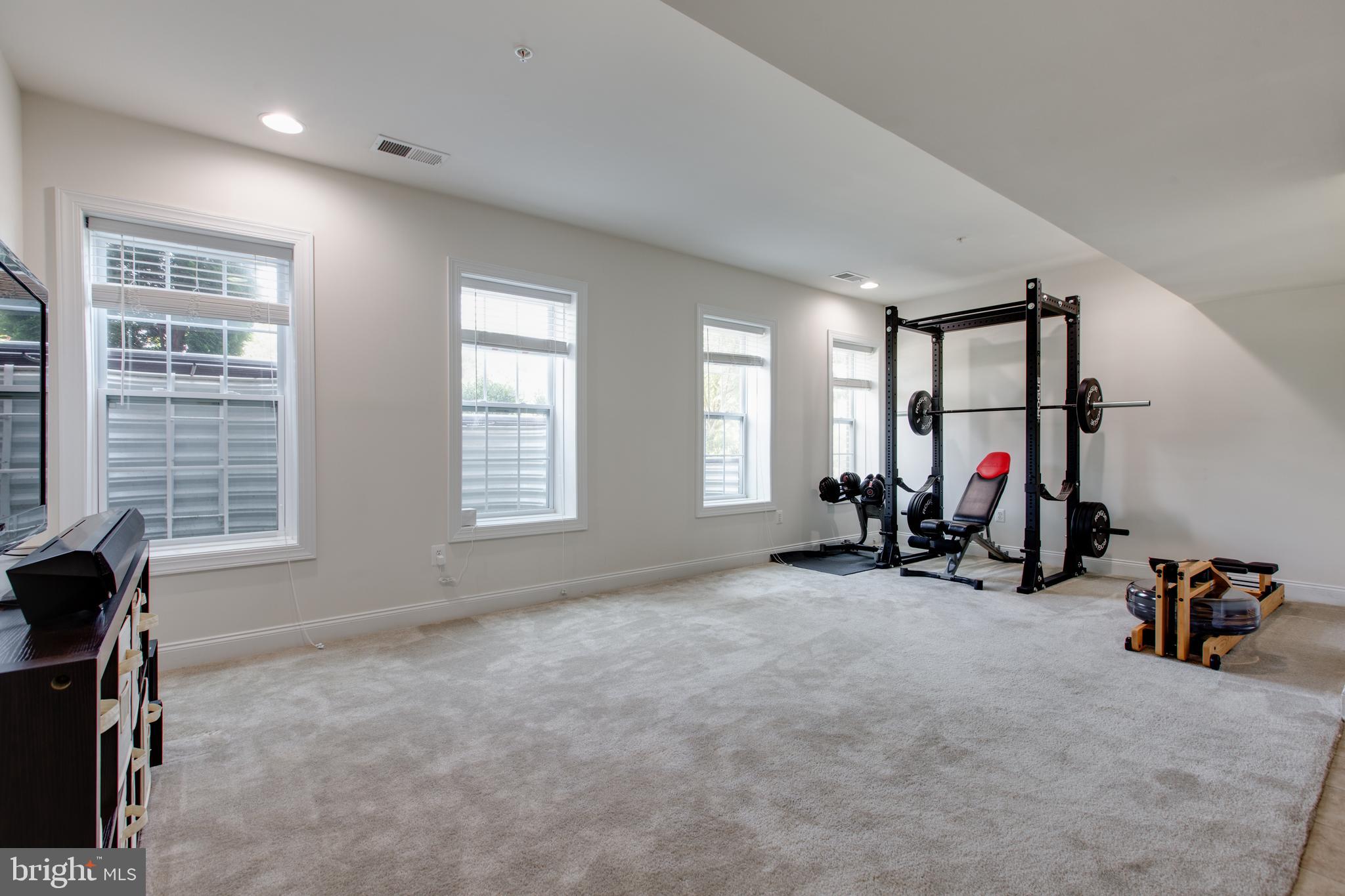 7658 Elmcrest Road Hanover, MD 21076 - Photo 45 of 70