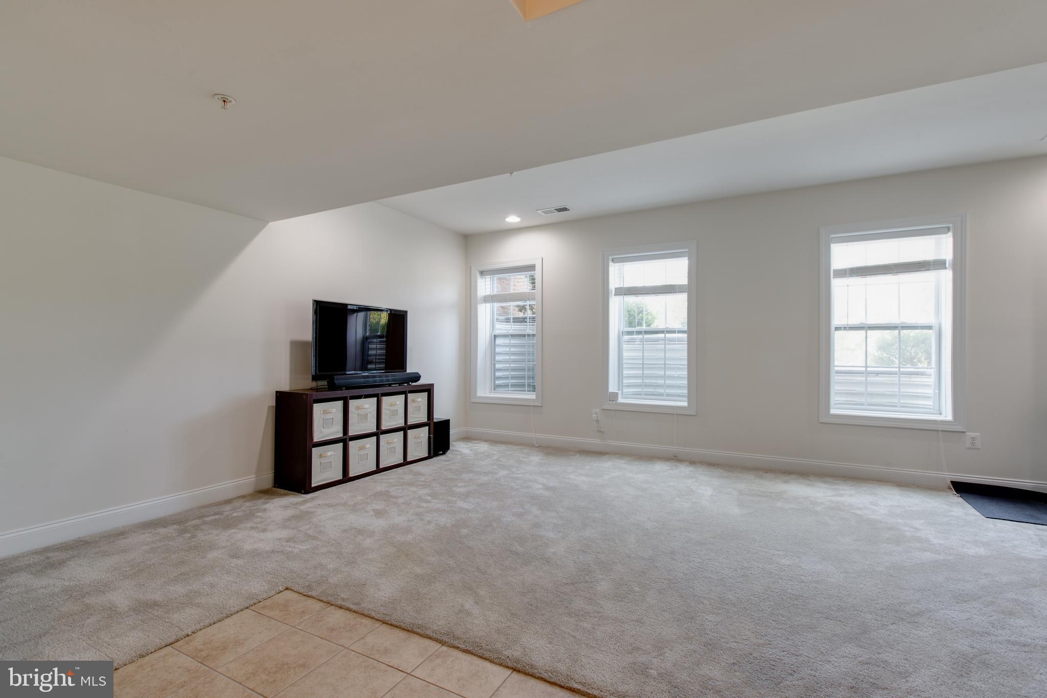 7658 Elmcrest Road Hanover, MD 21076 - Photo 48 of 70