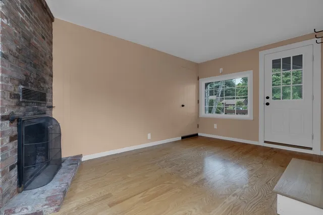 $4,350 | 104 Mishawum Road, Woburn, MA 01801